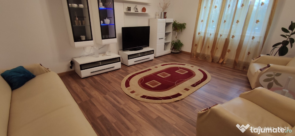 Apartament de închiriat