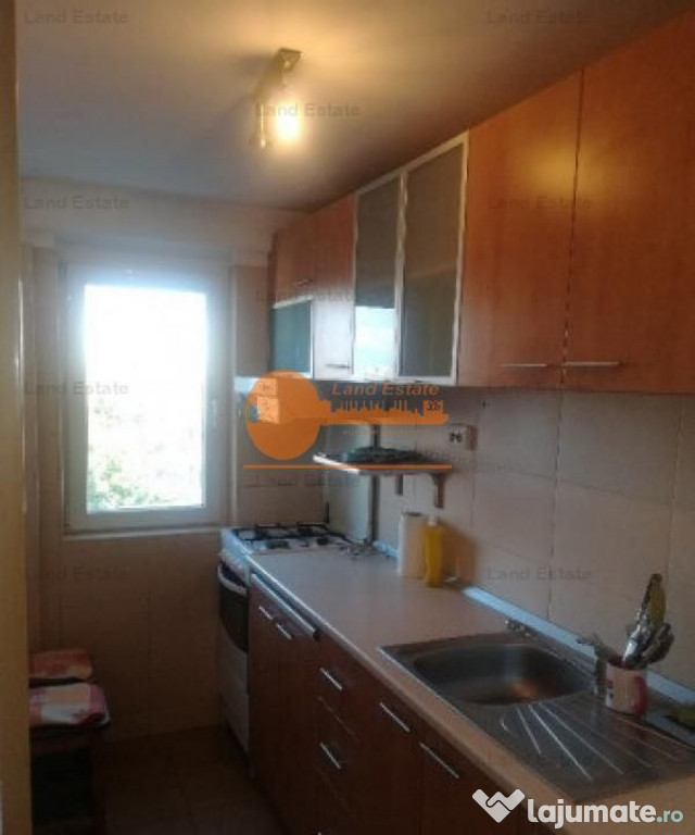 Apartament cu 2 camere in zona Frigocom