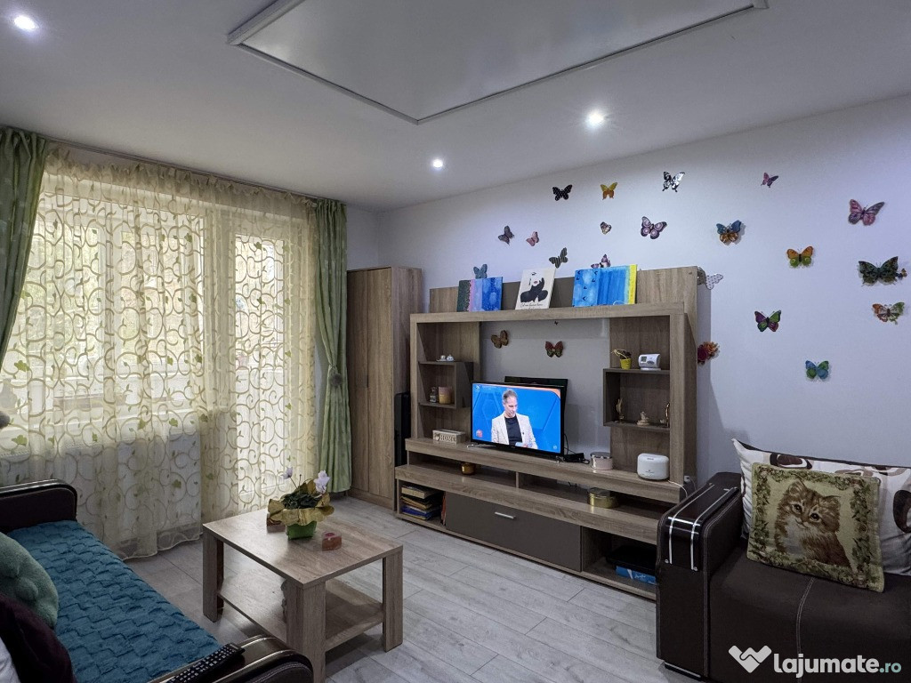 2 cam, etaj 1, 55 mp, renovat, str. Libertatii - ultracentral
