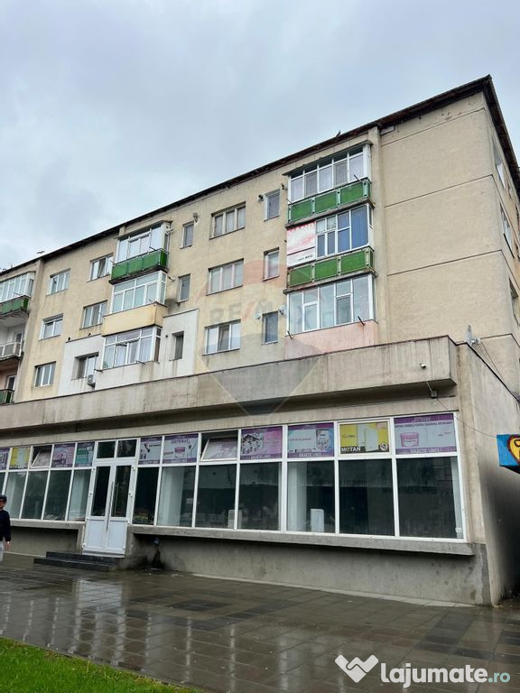 Apartament 2 camere de vânzare, central – Hârlău 0% ...