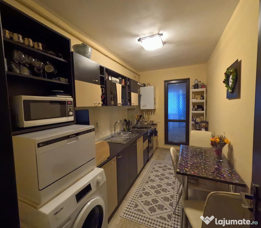 Apartament 2 camere zona BERCENI 48mp bloc nou + parcare ...