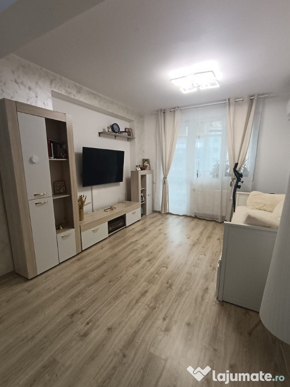 Apartament 2 camere cu loc de parcare la subsol
