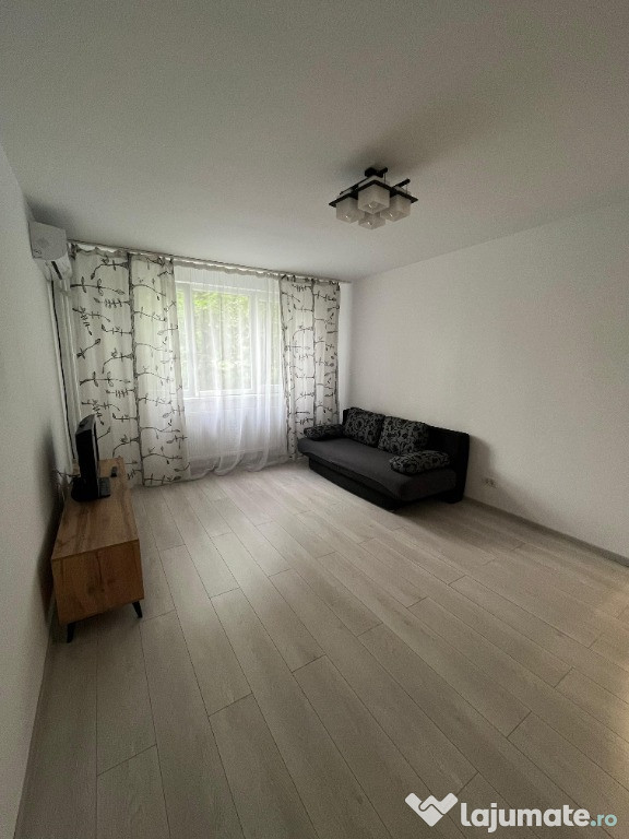 Inchiriere apartament 2 camere la 2 min de metrou