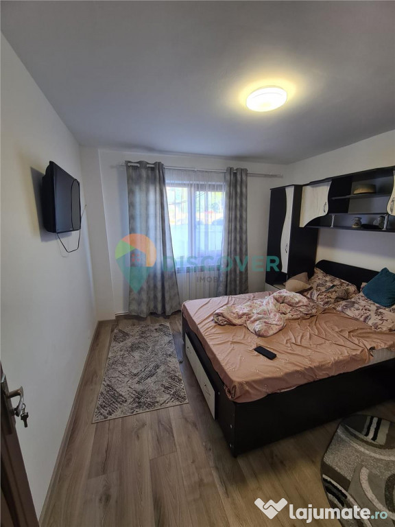 Milcov, la bulevard, 2 camere decomandate parter