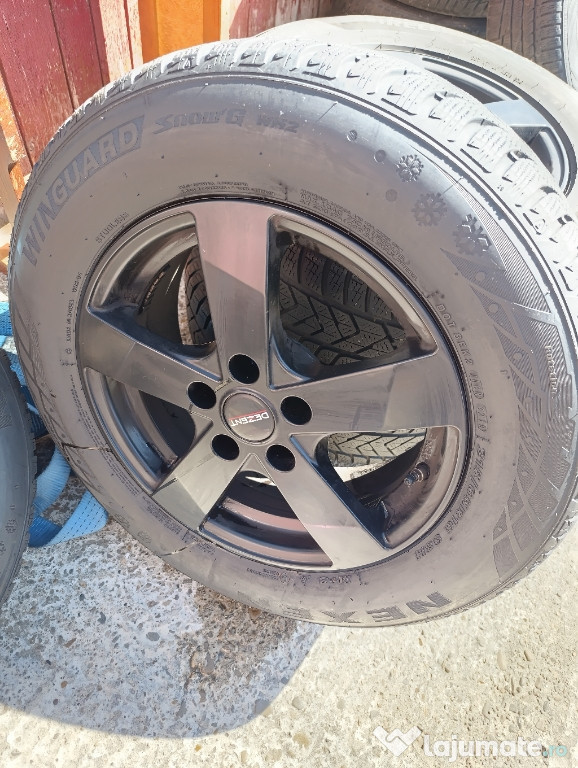 Janta Nissan Qashqai cu cauciucuri