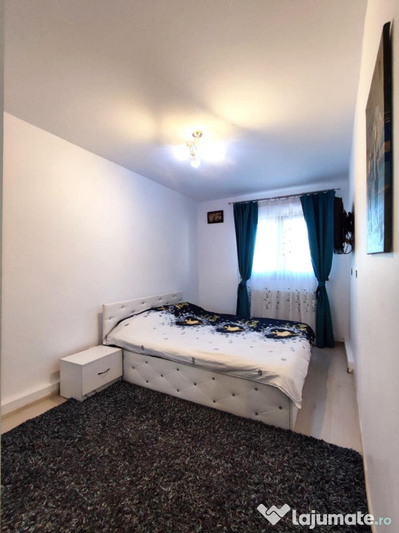 Apartament de 2 camere zona ASTRA,str Calea Bucuresti,