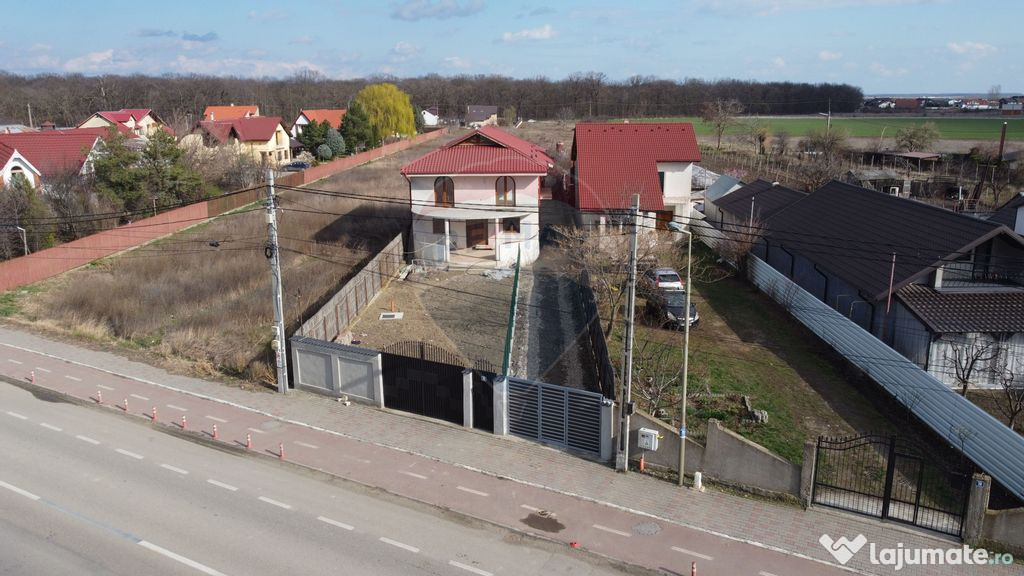Casa/Duplex Petresti str Cuza Voda
