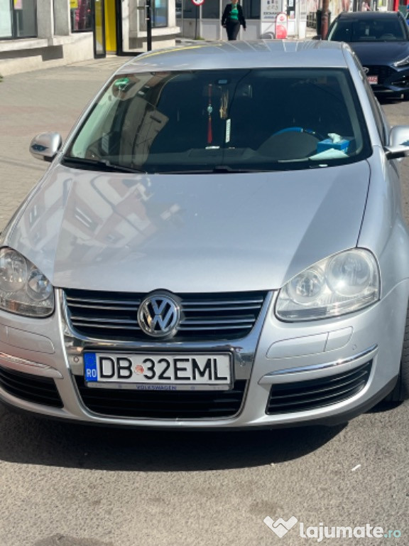 Volkswagen Jetta 2.0 TDI – 2010 – Automat – Full