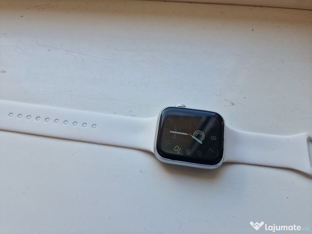 Smartwatch i8 Pro Max – Nou, Sigilat – Model 2024