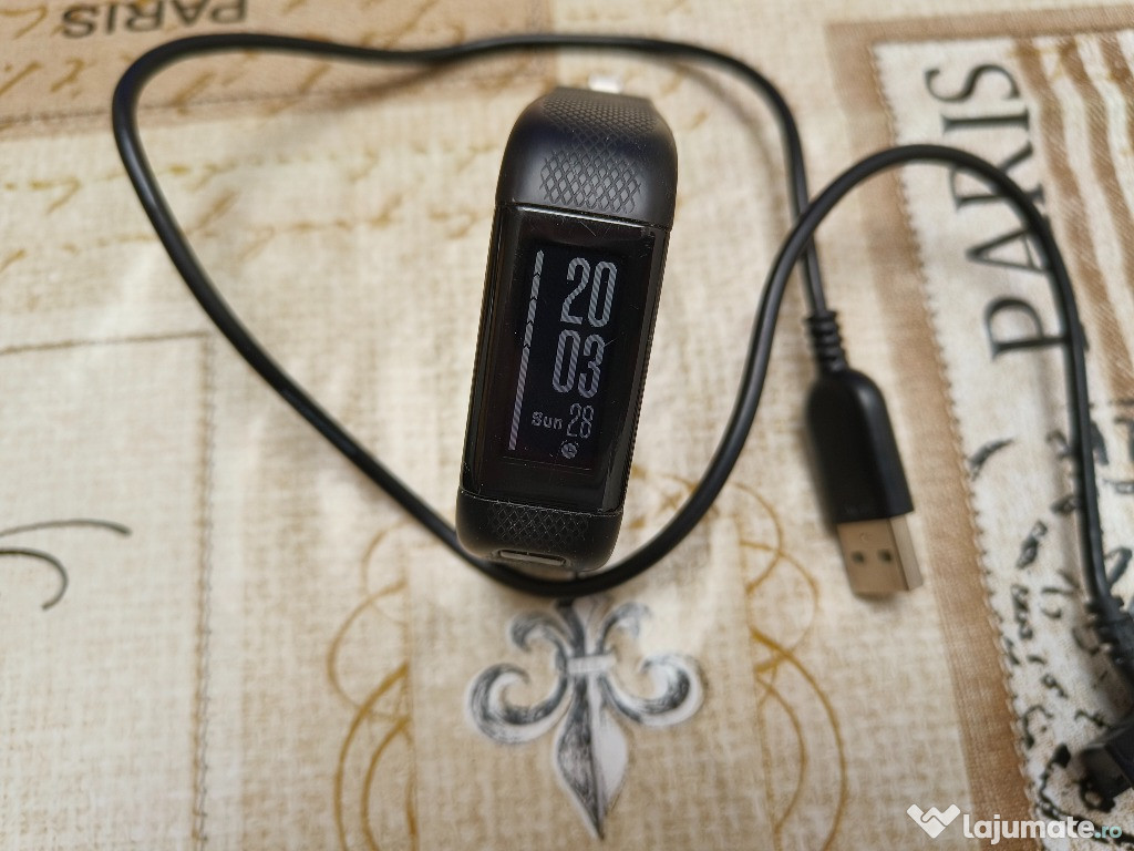 Bratara fitness Garmin VivoSmart HR+ GPS