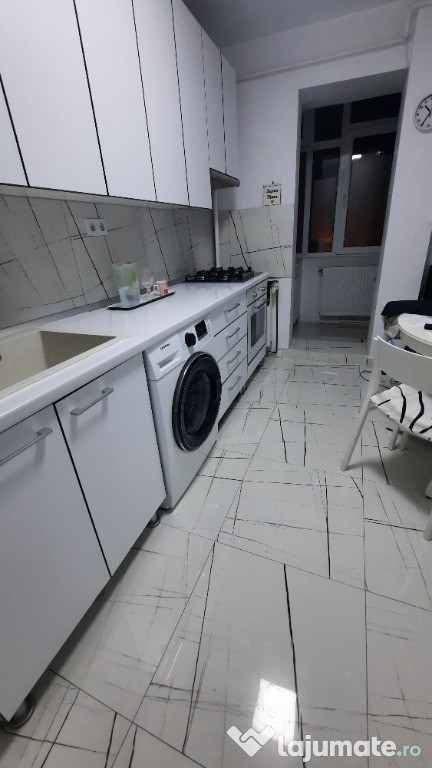 Apartament 3 cam dec Mazepa ,str Rosiori etaj1,mobilat utilat NOU