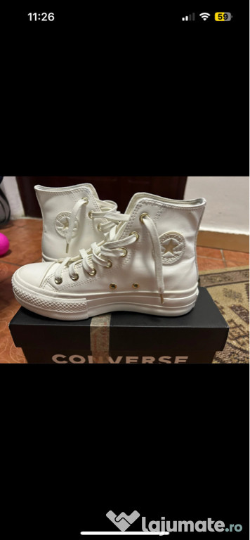 Adidași Converse