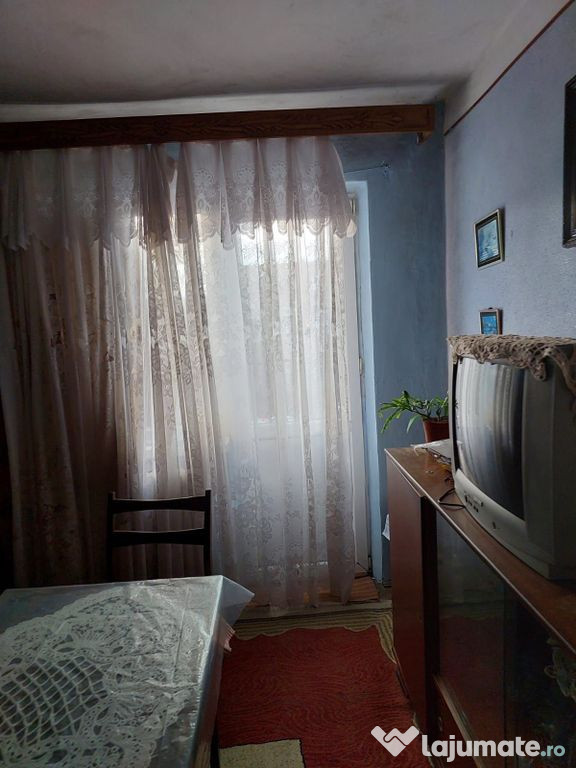 Apartament 3 cam, Micro 40,et 4/4
