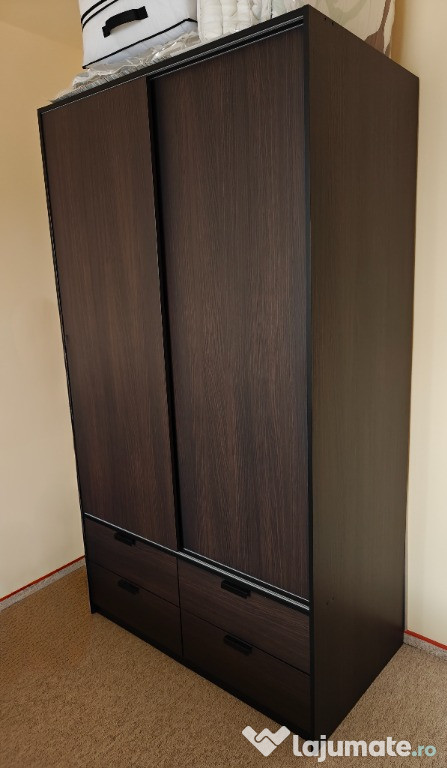 Dulap IKEA cu 2 uși glisante și patru sertare