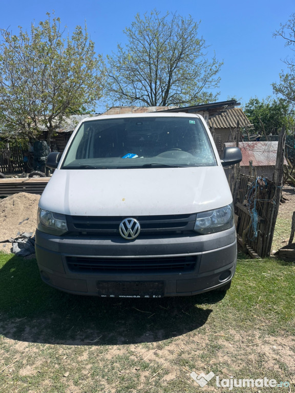 Volkswagen T5 2011 23800 km