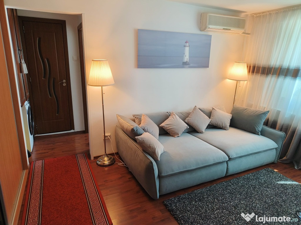 Inchiriez Apartament Semidecomandat, 2 camere, Zona Piata Veteranilor