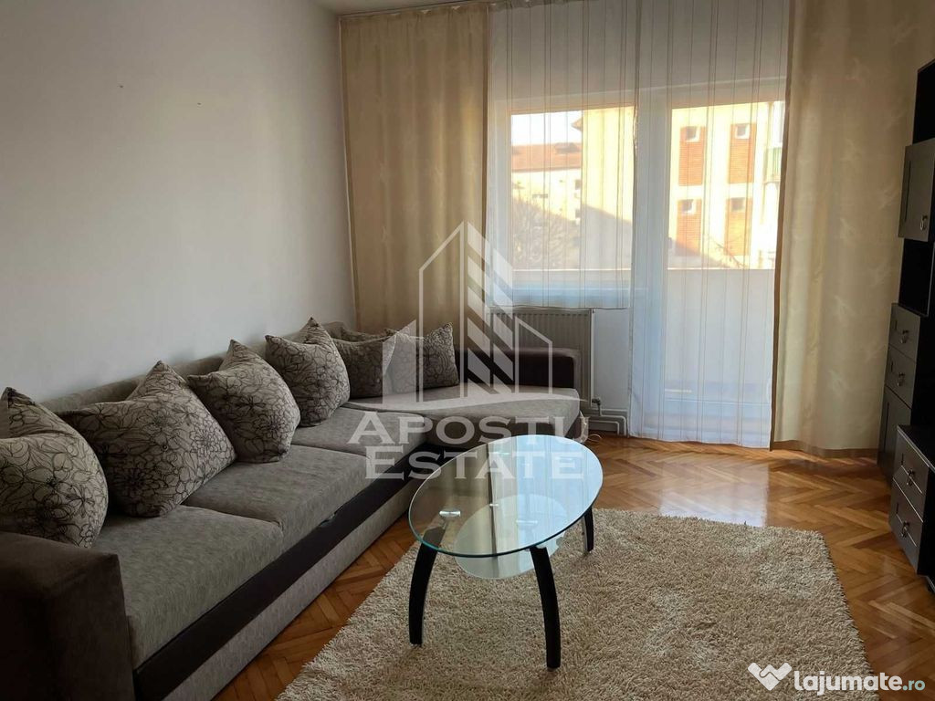 Apartament 3 camere, etaj intermediar, zona Calea Aradului