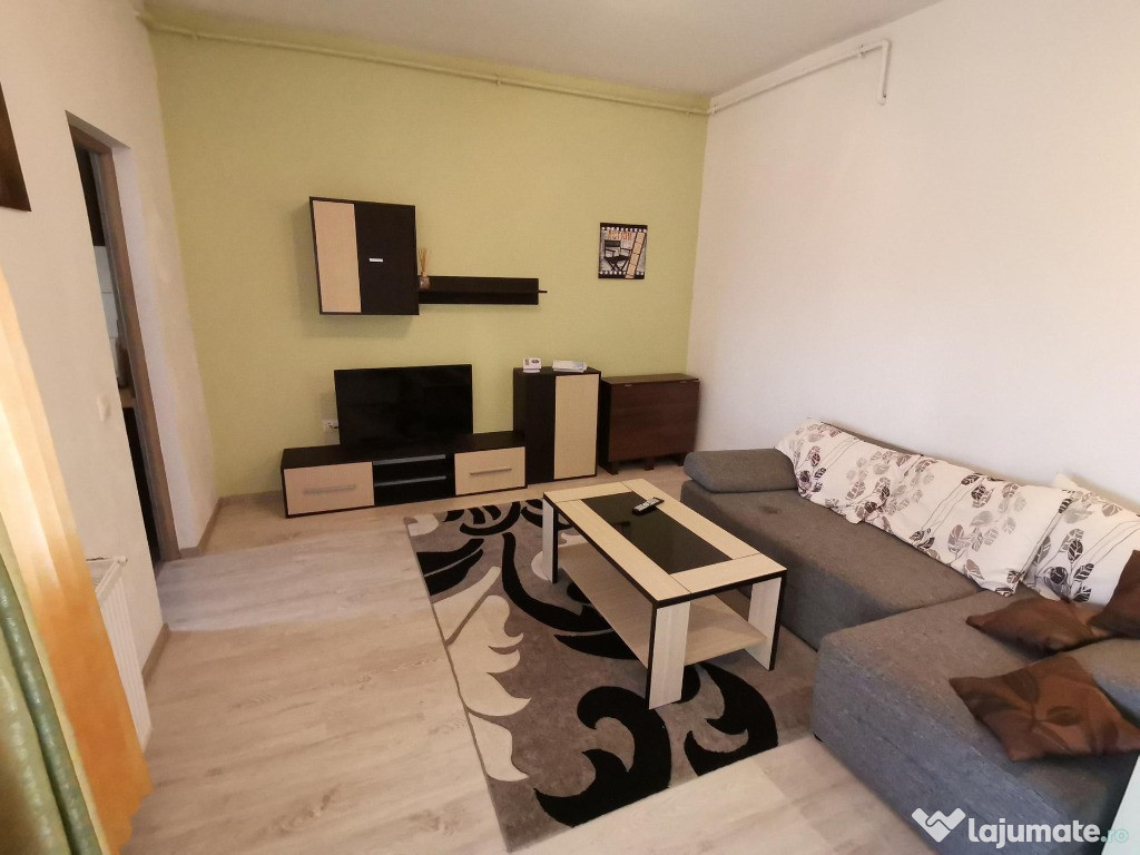 INCHIRIEZ apartament 2 camere,renovat,zona Turnisor