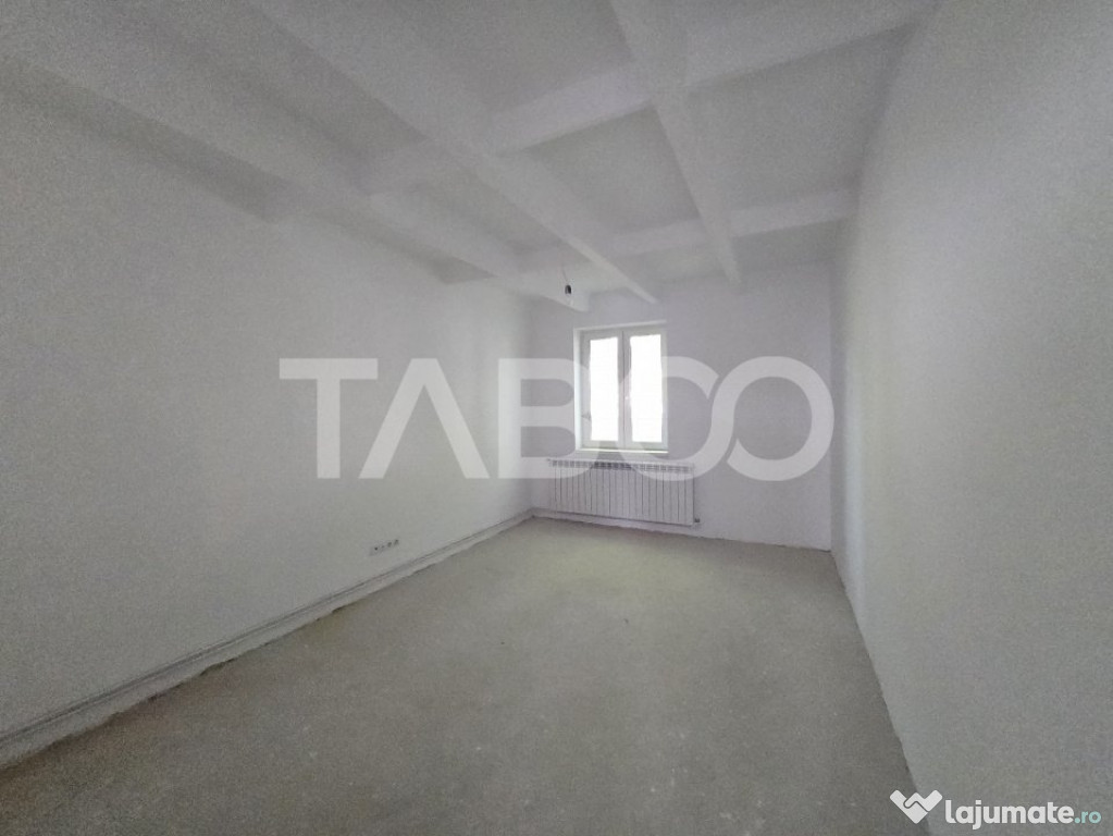 Apartament 2 camere de vanzare decomandat 48 mp zona Turniso