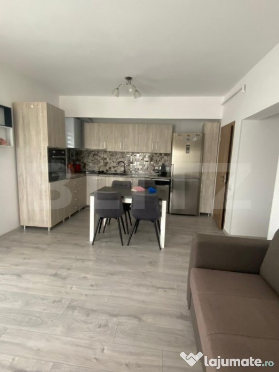 Apartament spatios si luminos cu 2 camere