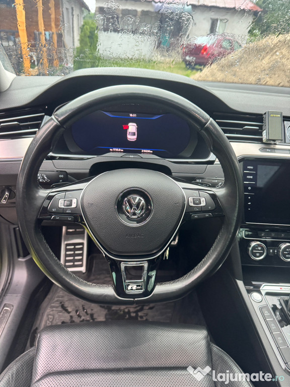 Volan Passat B8 R line cu padele!