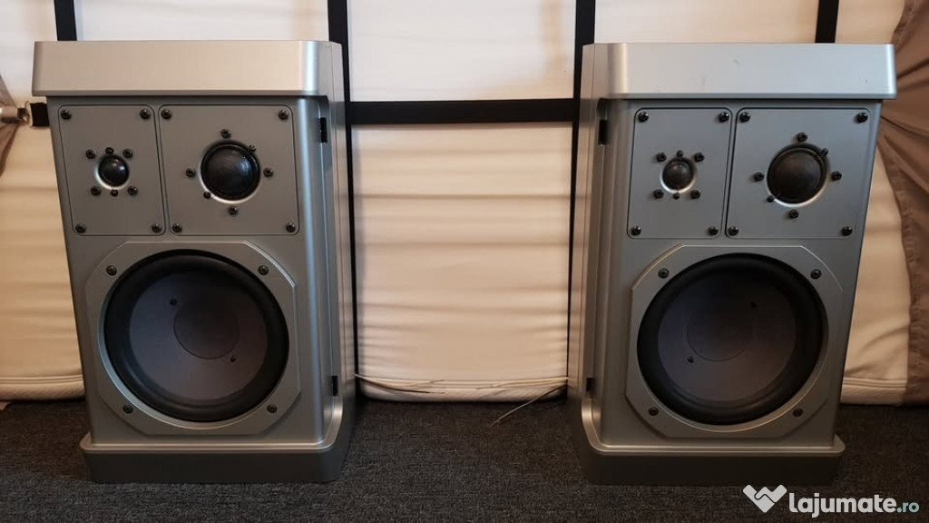 O pereche de boxe Grundig Box M600 50W 75W