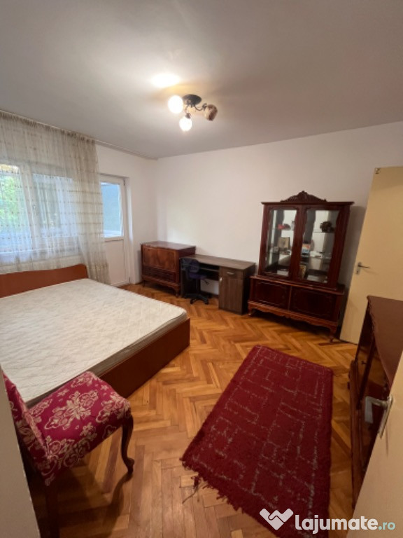 Vând apartament 2 camere HCC Caracal