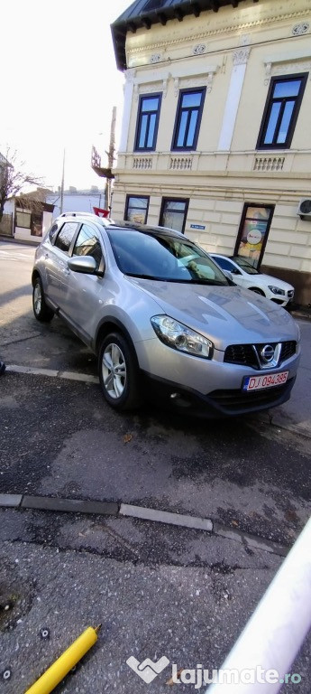 Vând Nissan Qashqai