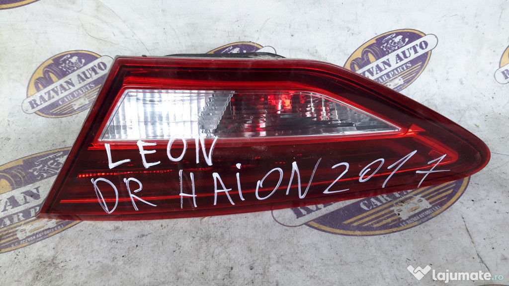 Stop dreapta hayon Seat Leon 2013