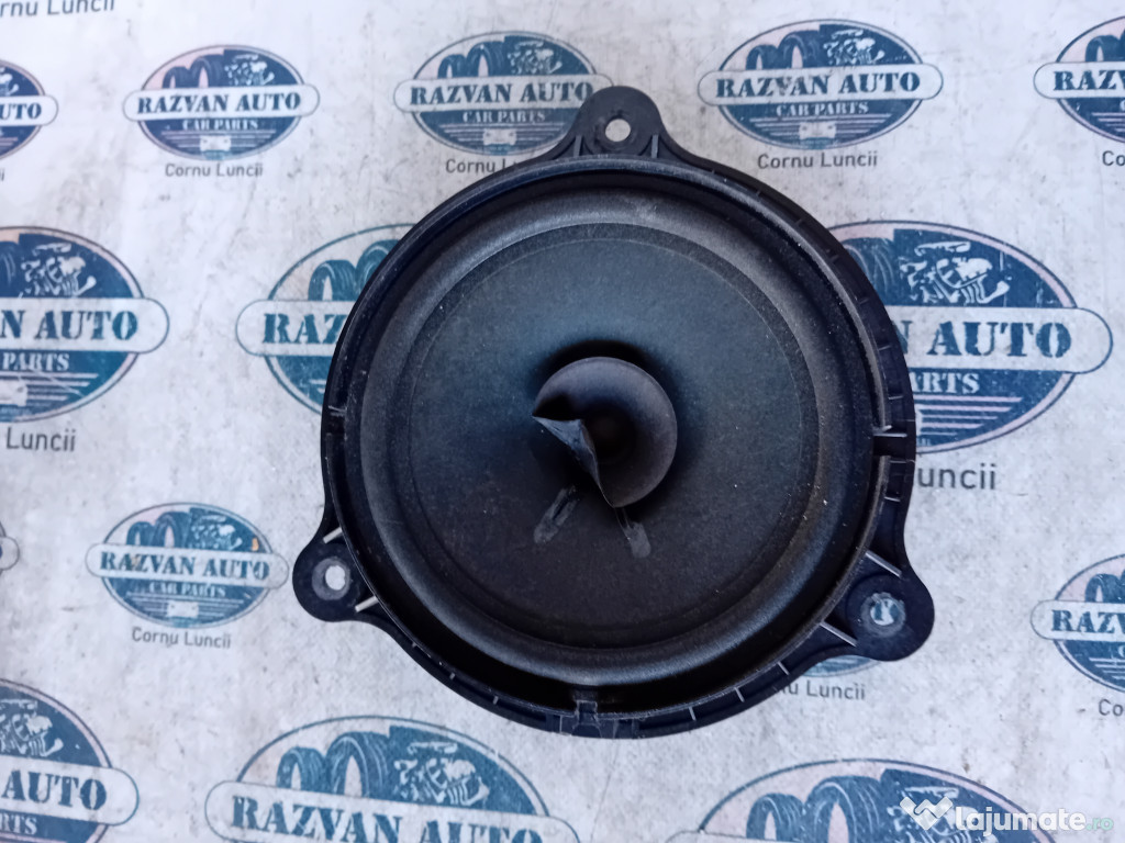 Boxa stanga fata Nissan Qashqai 2010