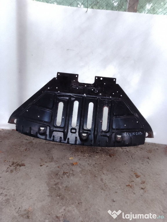 Scut motor metalic BMW X1 2.0 Motorina 2010