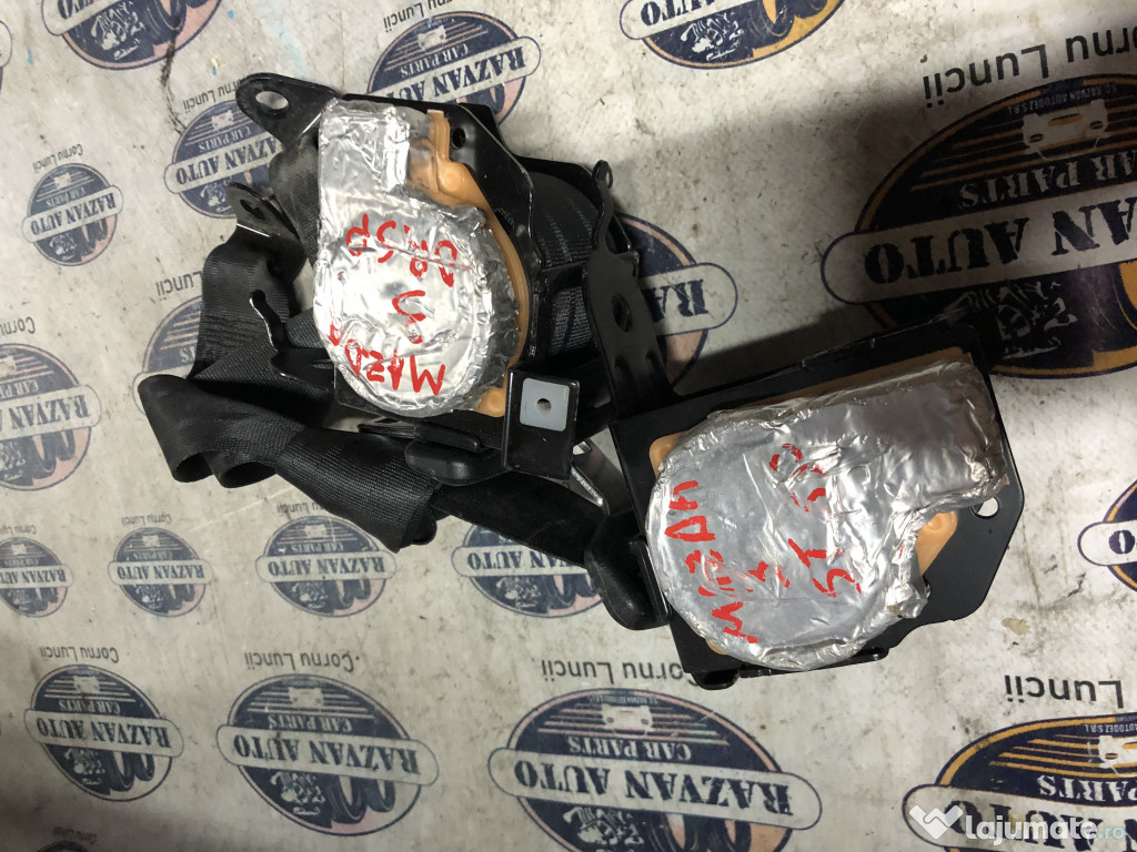 Set centuri spate stanga-dreapta Mazda 3 2015