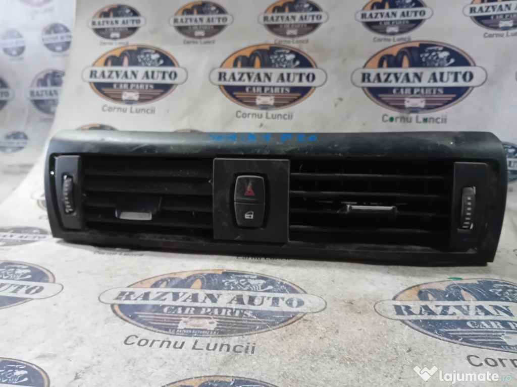Grila ventilatie centrala BMW Seria 1 F20 2012