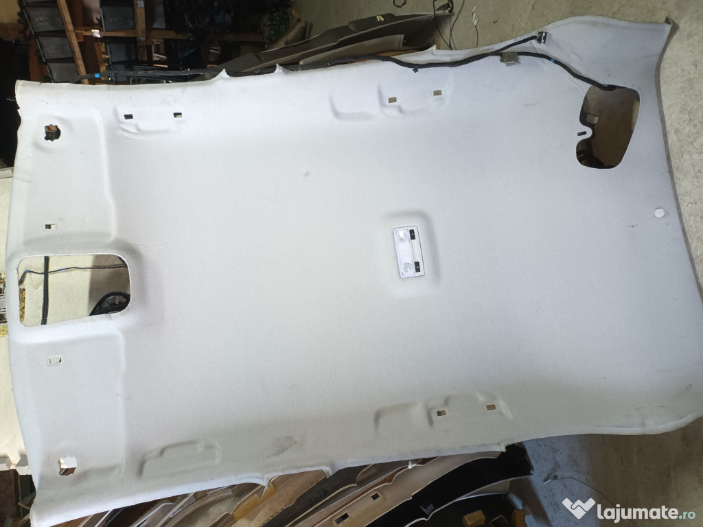 Plafon material Opel Crossland X 2018
