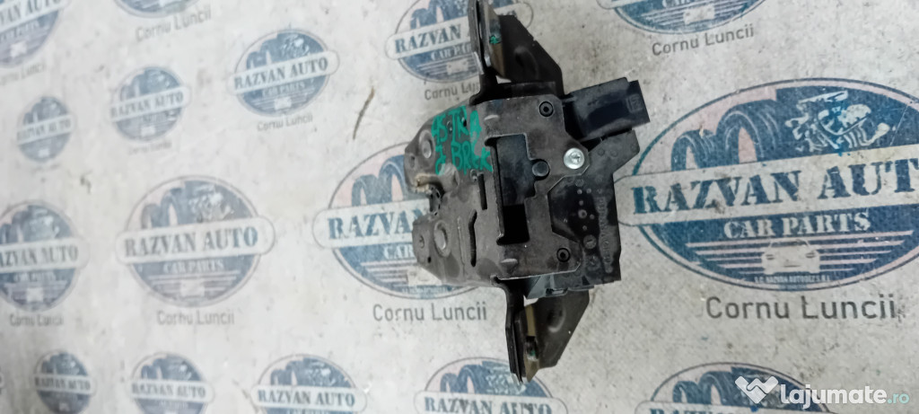 Broasca hayon Opel Astra J Break