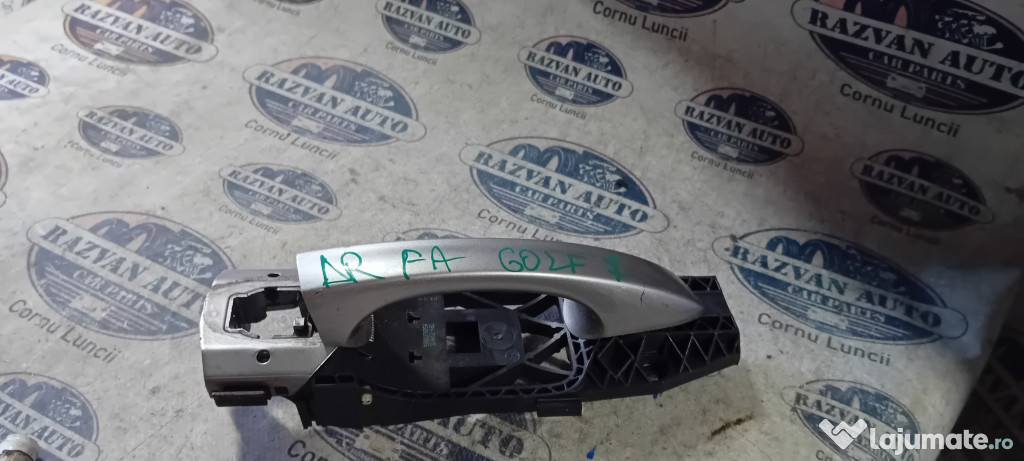 Maner exterior dreapta fata Volkswagen Golf 7 2014