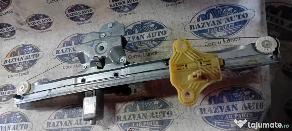 Macara geam dreapta fata Renault Clio 4 2016