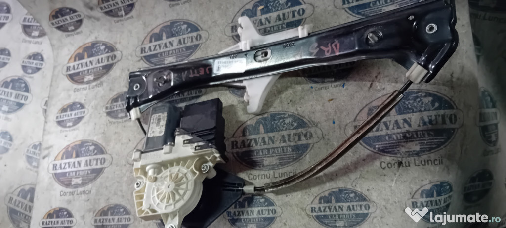Macara geam dreapta spate Volkswagen Jetta 2012