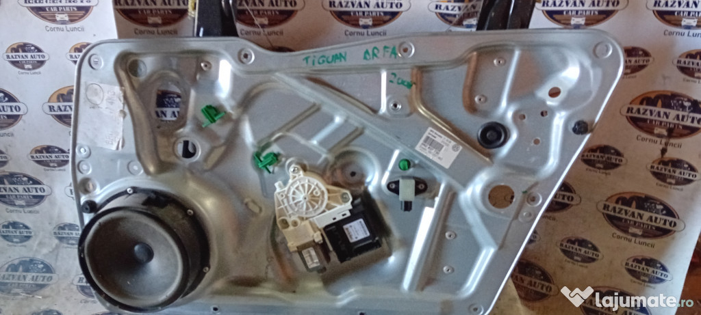 Macara geam dreapta fata Volkswagen Tiguan 2008
