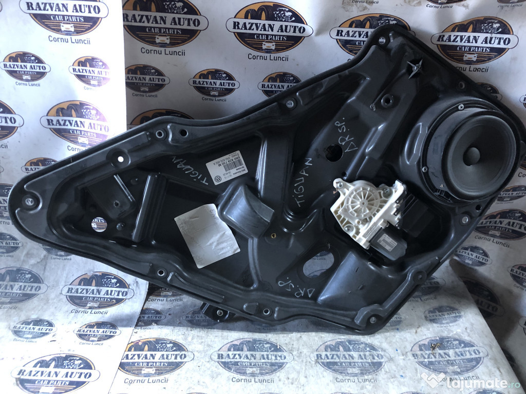 Macara geam dreapta spate Volkswagen Tiguan 2010