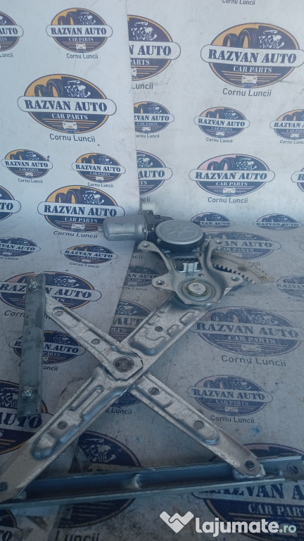 Macara geam stanga spate Nissan X-Trail