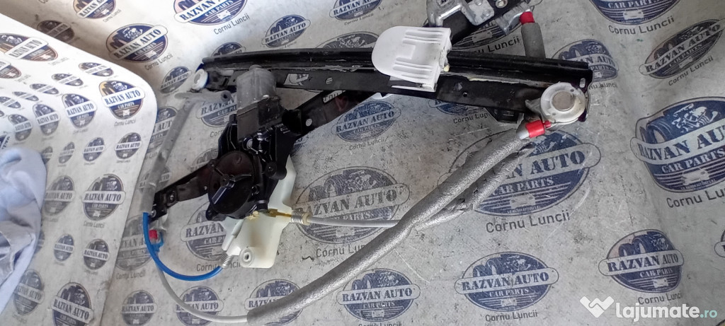 Macara geam stanga fata Ford B-MAX 2012