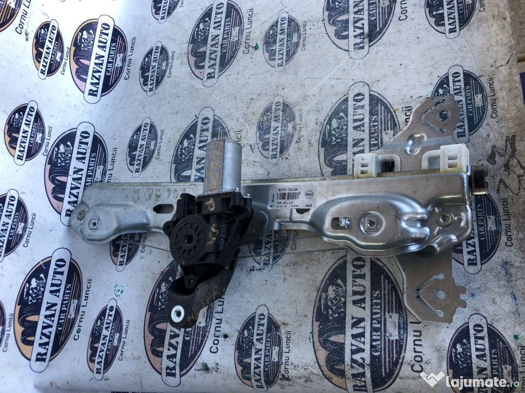 Macara geam stanga spate Nissan Pulsar 2016