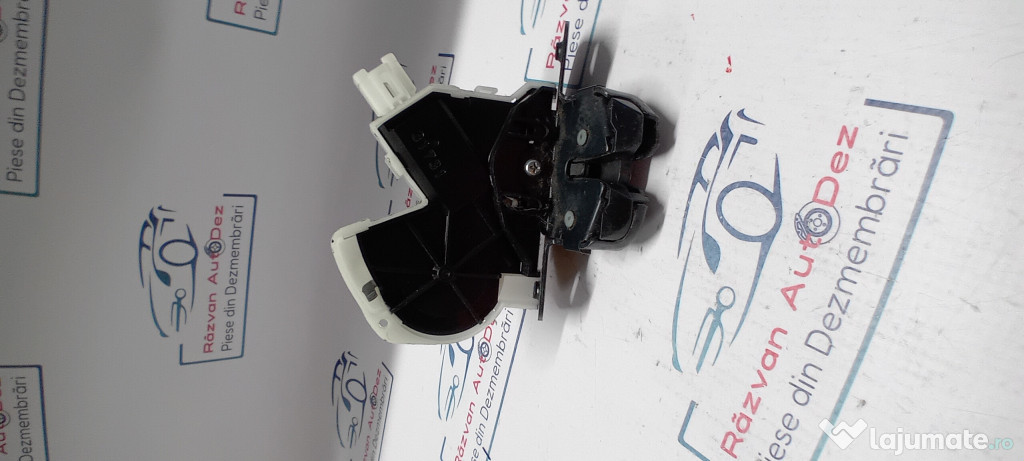 Broasca hayon Suzuki SX4 2014