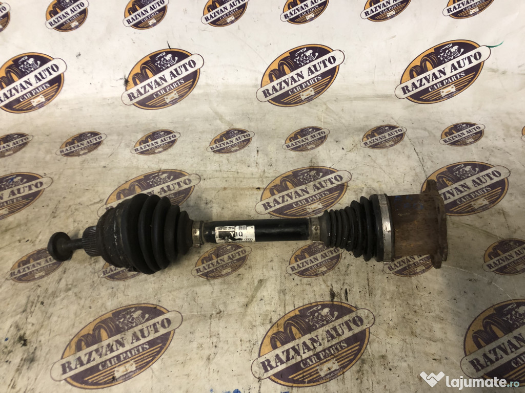 Planetara stanga fata Audi A4 B8 2.0 Motorina 2008