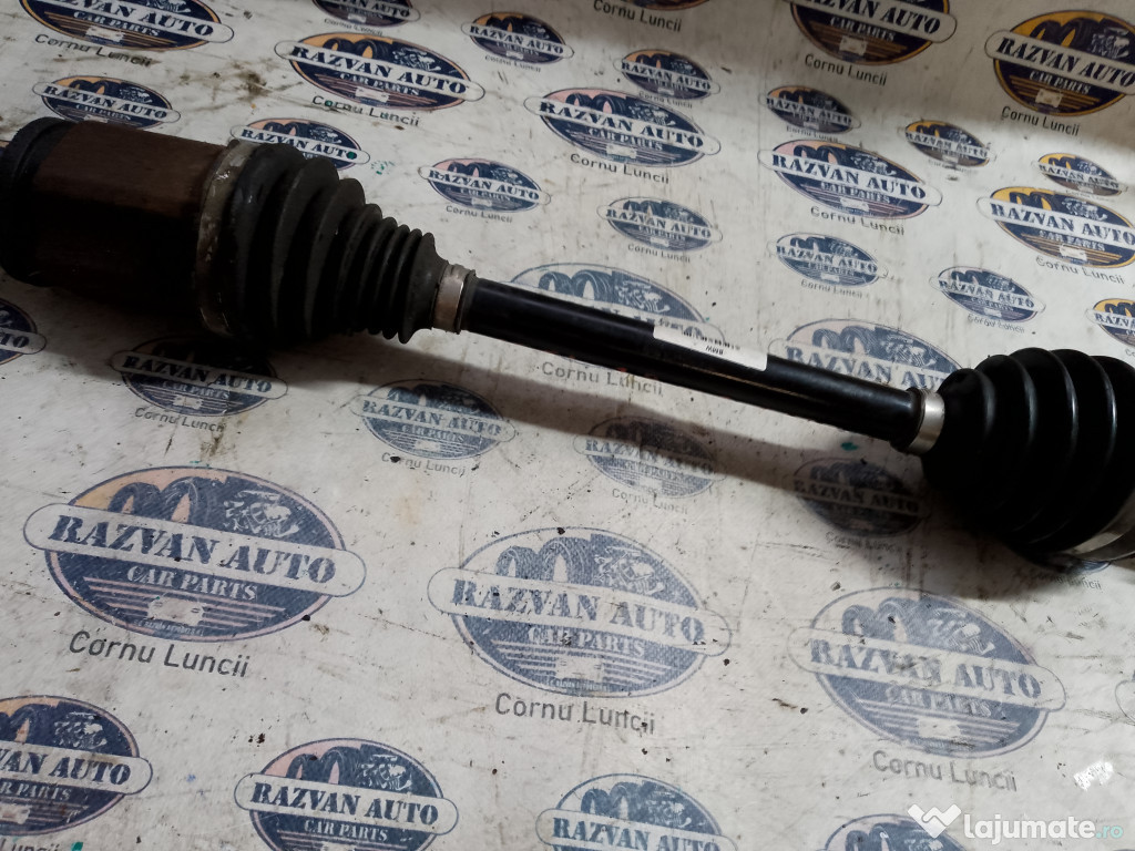 Planetara stanga fata BMW X3 F25 2.0 2011