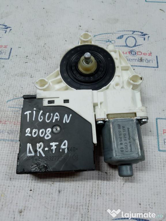 Motoras macara dreapta fata Volkswagen Tiguan 2008