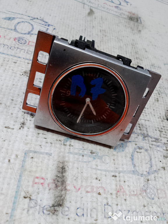 Ceas bord analogic Volkswagen Passat B7 2010