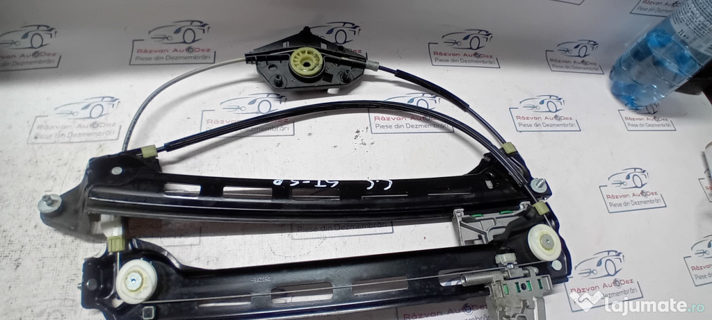 Macara geam stanga spate Volkswagen Passat CC 2016