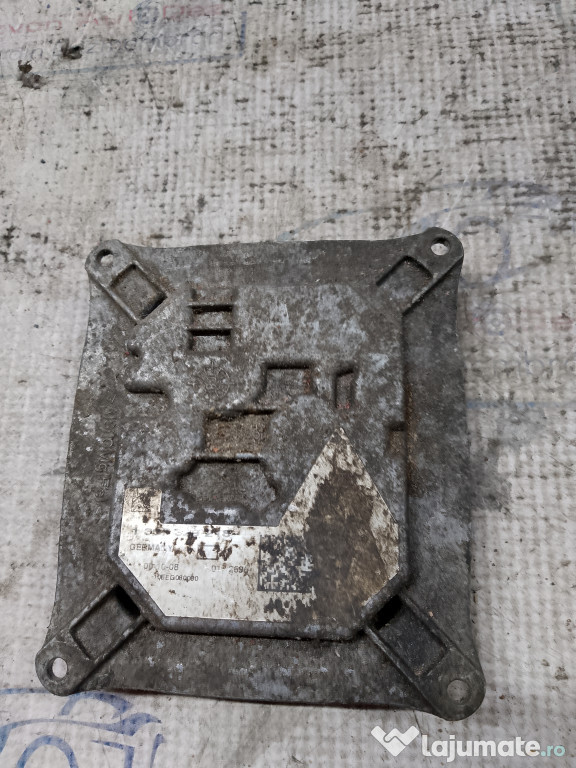 Droser xenon Audi A4 B8 2011